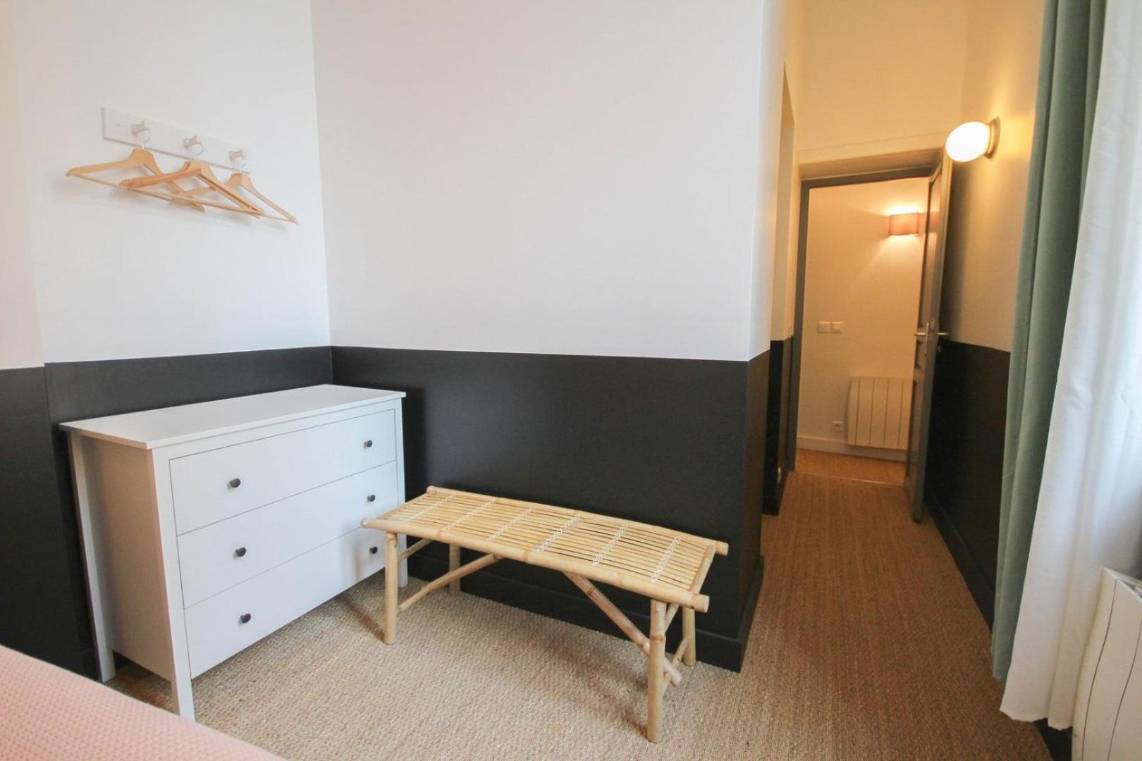 2-Bedroom Flat + Private Car Park. Lille Ngoại thất bức ảnh